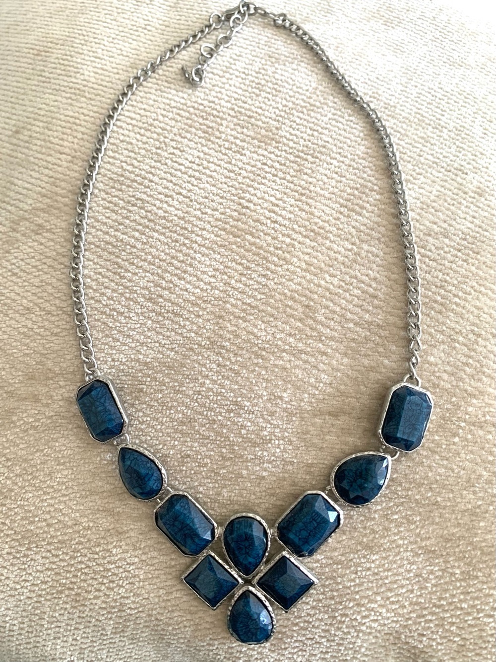 Women's Silver-Tone Blue Stone Costume Bib Style Necklace Approx 11”  Adjustable